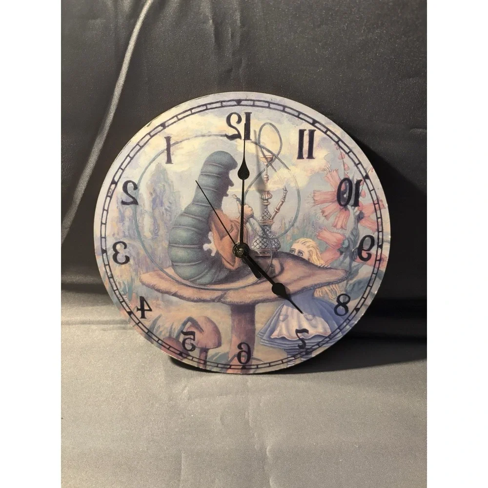 Vintage‎ White Rabbit Productions Alice In Wonderland Clock Catapiller Repair